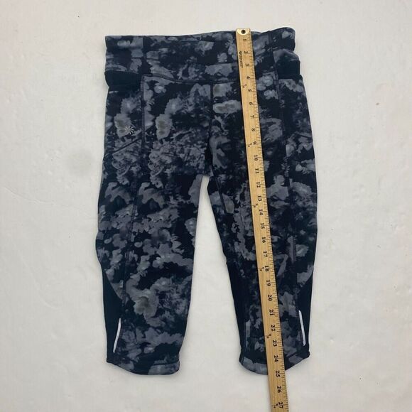 Athleta Women Small Capri Leggings Pants Black Gray Camouflage Pull On Pockets - Picture 6 of 12